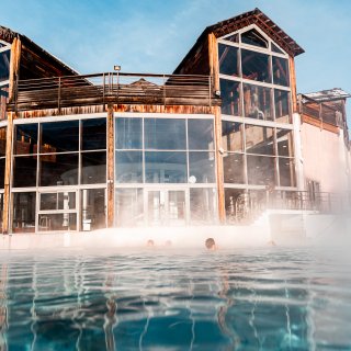 Les Grands Bains