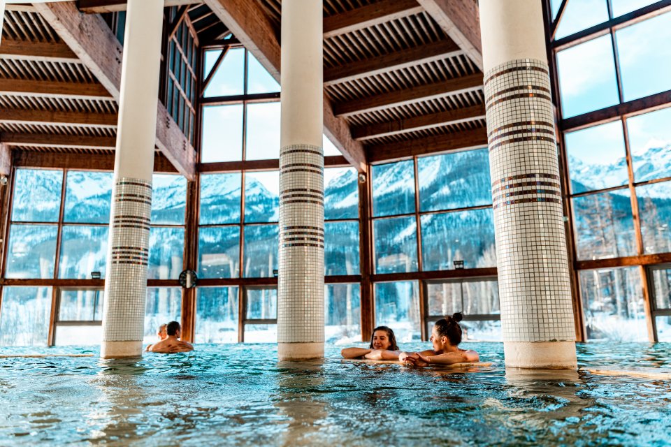 Espace Grands Bains, bassin intérieur en hiver